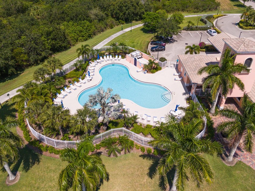 Nestled within a highly desirable DiVosta-built community, this - photo 26