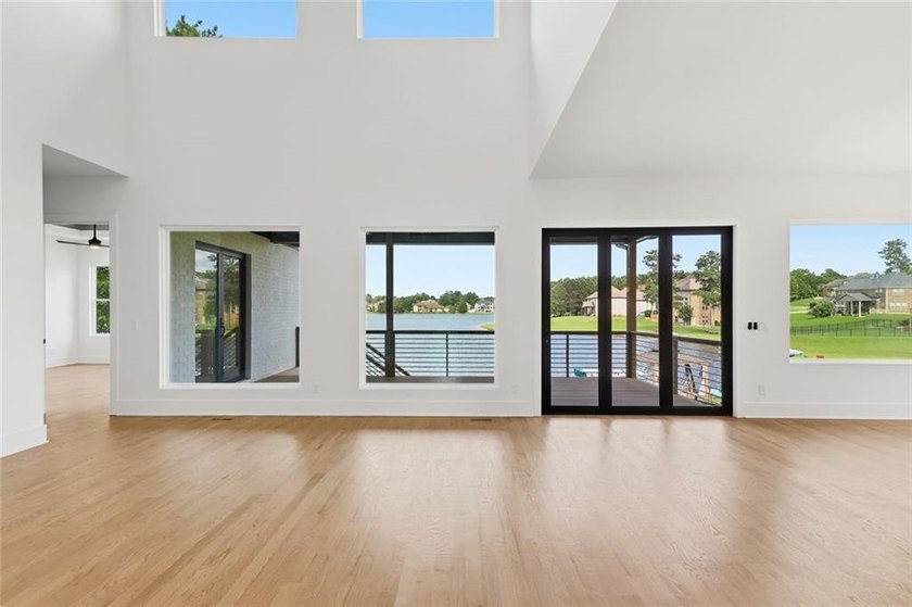 Experience luxury lakefront living in the prestigious Crystal - photo 5