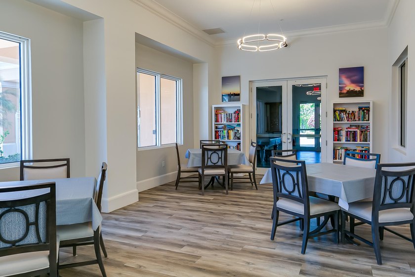 Nestled within a highly desirable DiVosta-built community, this - photo 35