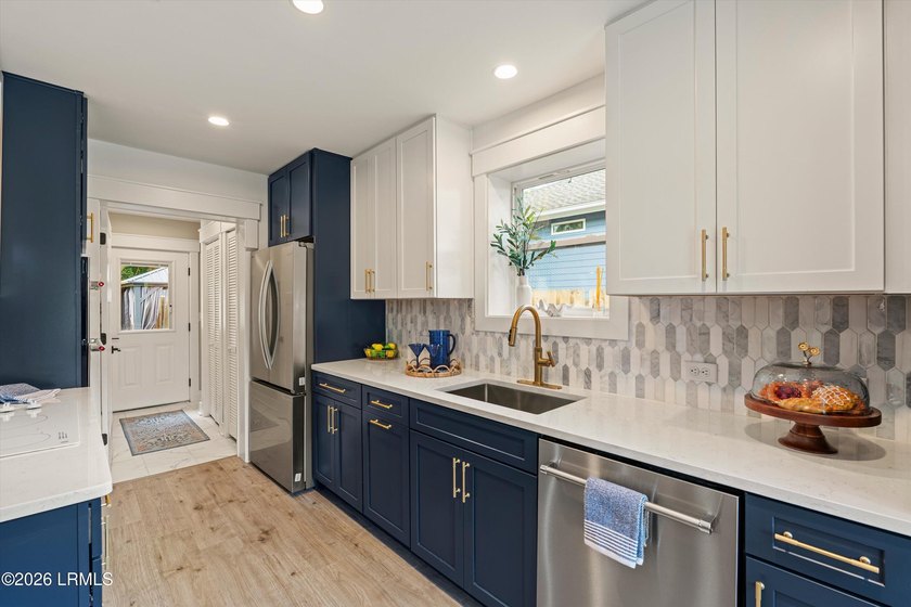 Welcome to 417 Waight Street, a turnkey Lowcountry home that has - photo 3