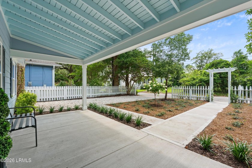 Welcome to 417 Waight Street, a turnkey Lowcountry home that has - photo 9