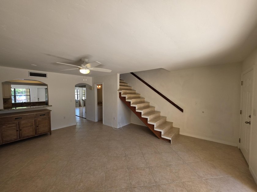 Rare opportunity to own a piece of heaven as Live-in or - photo 17