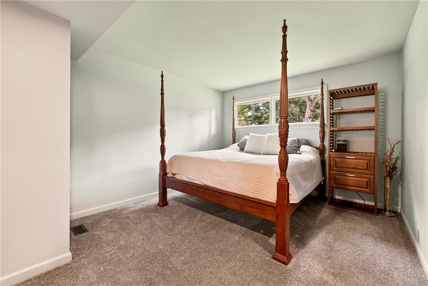 Welcome to easy, one-floor living 3 Bedroom ranch in the highly - photo 32