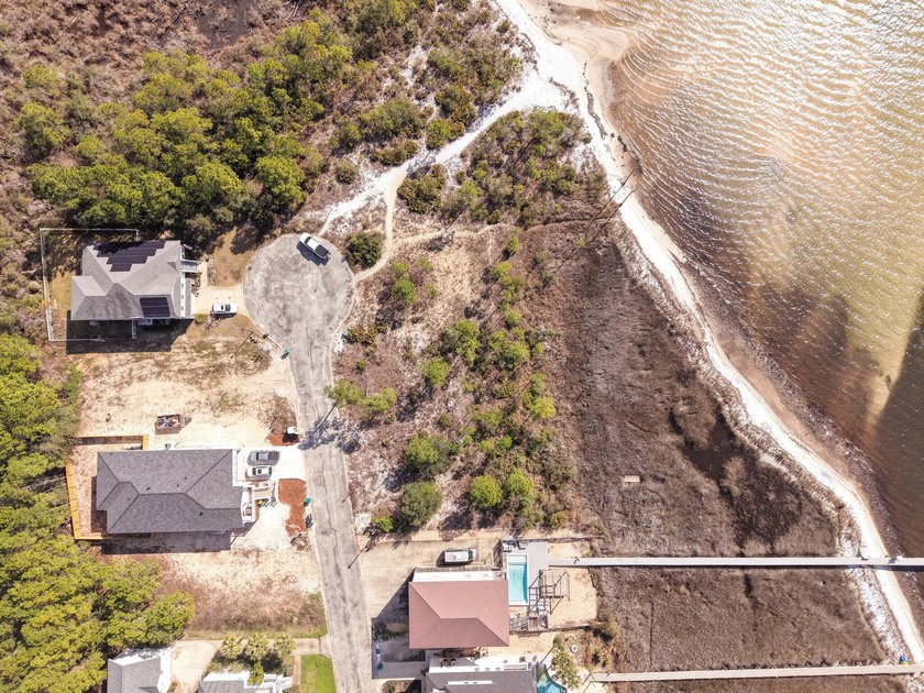 Build your dream estate on this exceptional oversized waterfront - photo 4