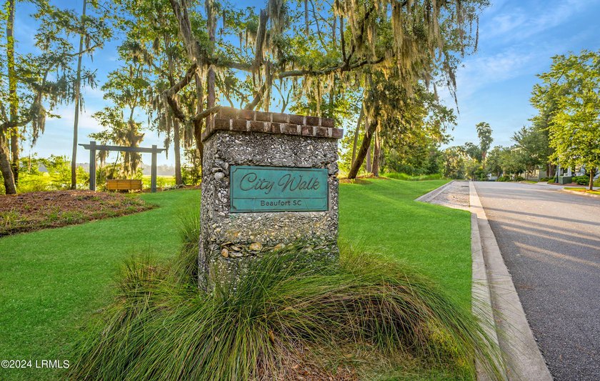 Located in the heart of downtown Beaufort, SC, 2 Creeks End Lane - photo 7