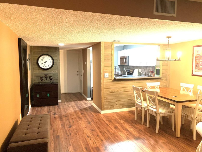 ***Investor Special*** CASH ONLY , No age restriction, Remodeled - photo 11