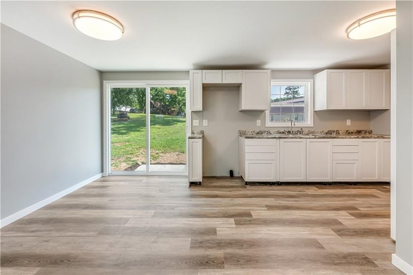 Completely remodeled and move-in ready, this 3-bedroom, 1-bath - photo 22