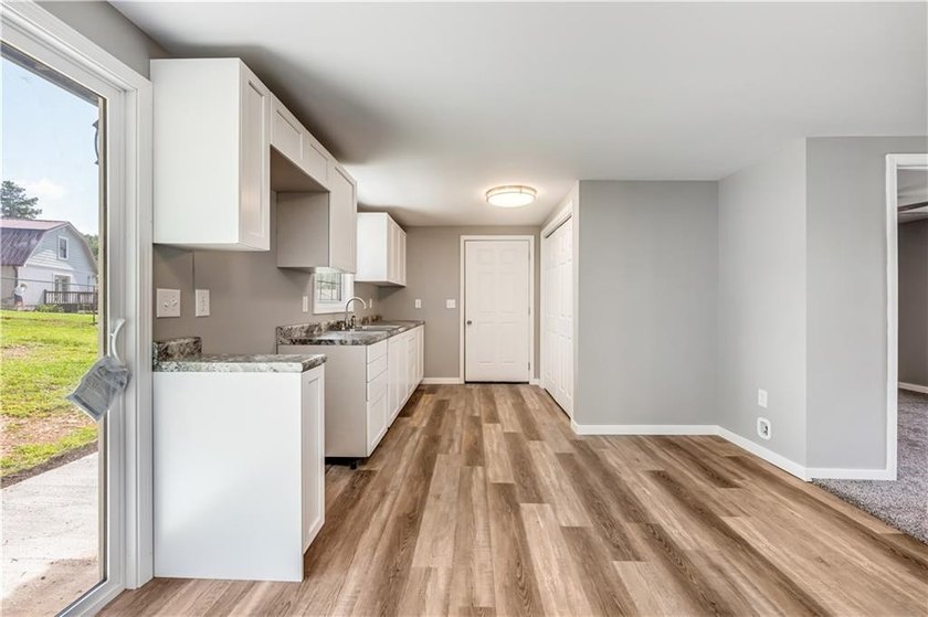Completely remodeled and move-in ready, this 3-bedroom, 1-bath - photo 24