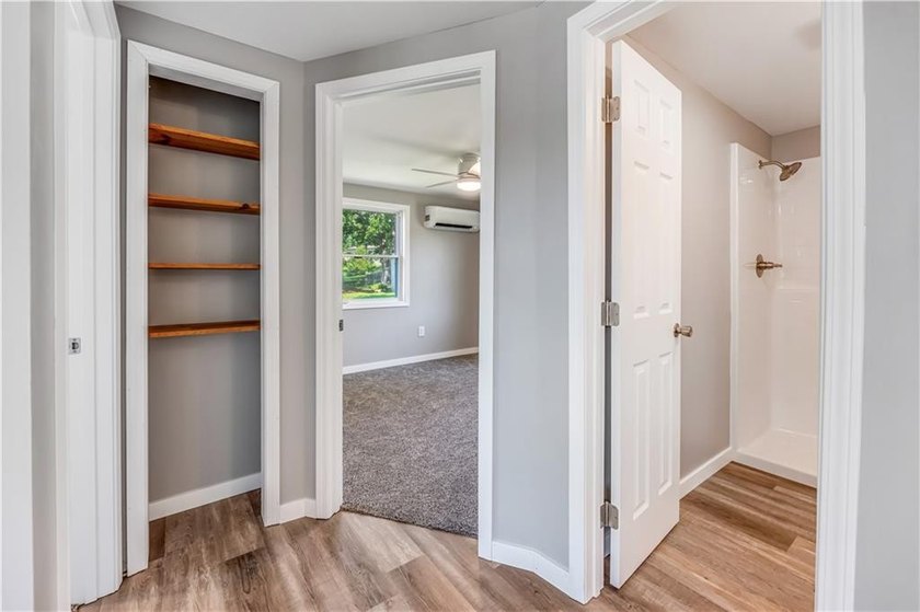 Completely remodeled and move-in ready, this 3-bedroom, 1-bath - photo 31