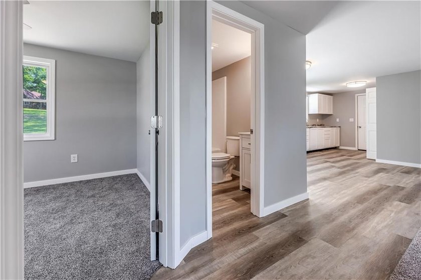 Completely remodeled and move-in ready, this 3-bedroom, 1-bath - photo 32