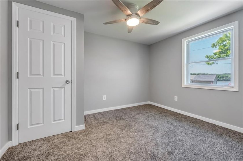 Completely remodeled and move-in ready, this 3-bedroom, 1-bath - photo 36