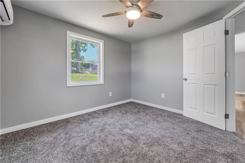 Completely remodeled and move-in ready, this 3-bedroom, 1-bath - photo 45
