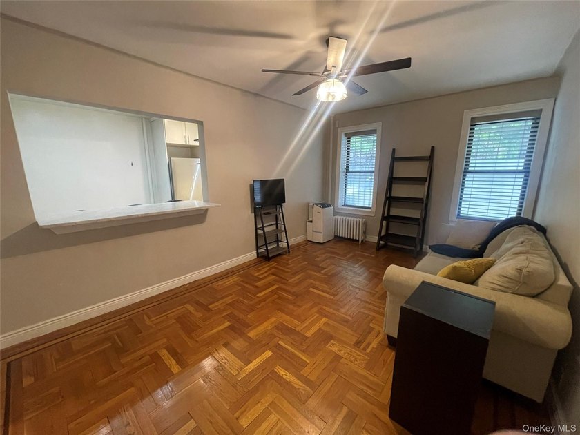 Welcome home to this beautifully maintained and renovated - photo 4