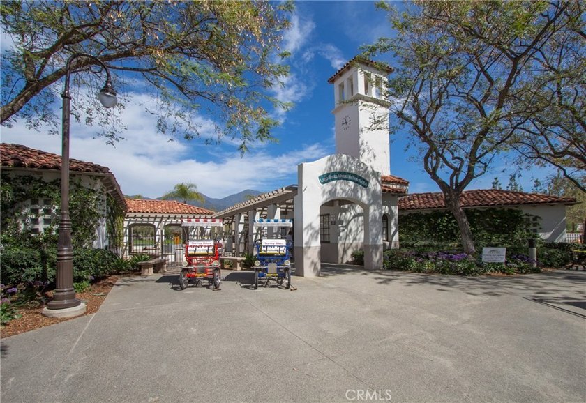 This private corner location feels like a single-family home - photo 35