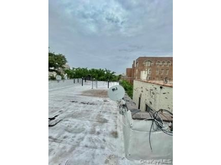 Calling All Investors, Developers &amp; End-Users!!! 11.2 Cap 8 Unit - photo 13