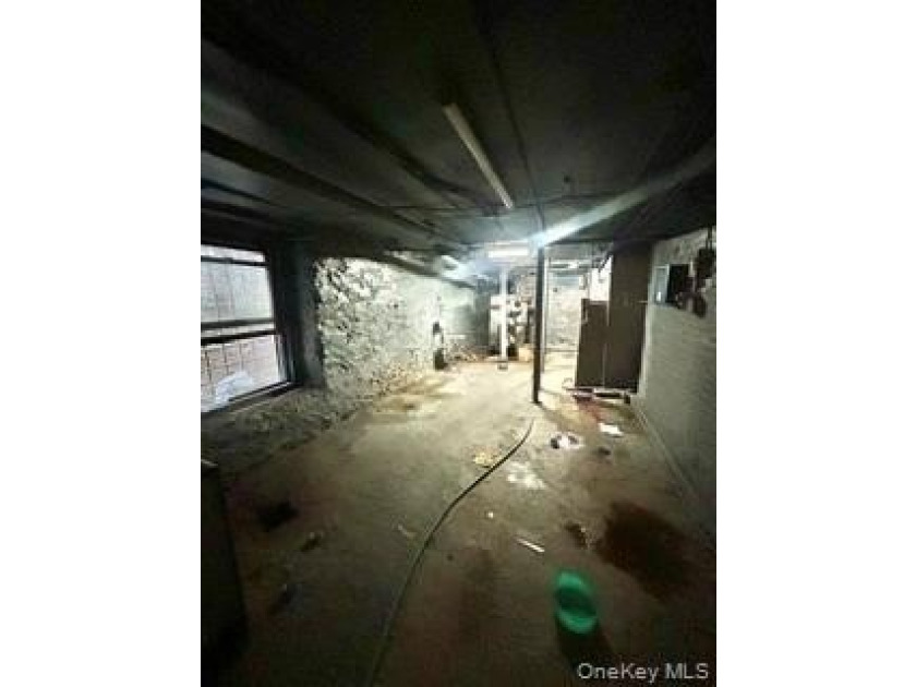 Calling All Investors, Developers &amp; End-Users!!! 11.2 Cap 8 Unit - photo 17