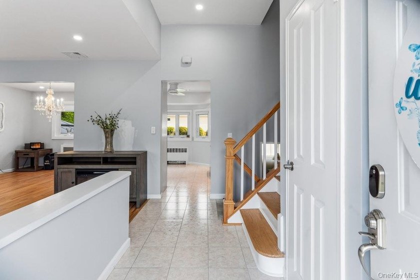 ***GPS USE NORTH MASSAPEQUA*** Welcome to Viceroy Estates! - - photo 4