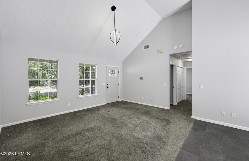 Welcome to 3 Eagle Trace, a charming 3-bedroom, 2-bath home on - photo 6