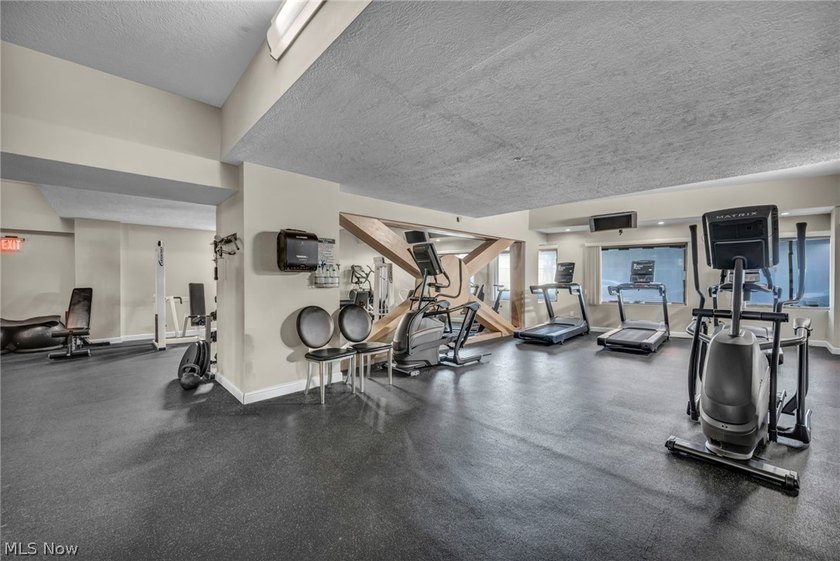 Welcome to urban living at its finest in the highly desirable - photo 23