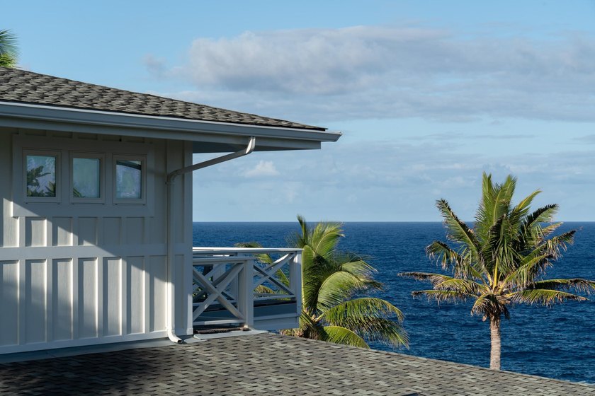 Escape to your own private paradise in the serene coastal town - photo 41