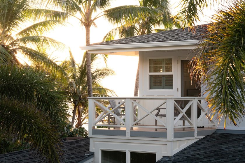 Escape to your own private paradise in the serene coastal town - photo 48