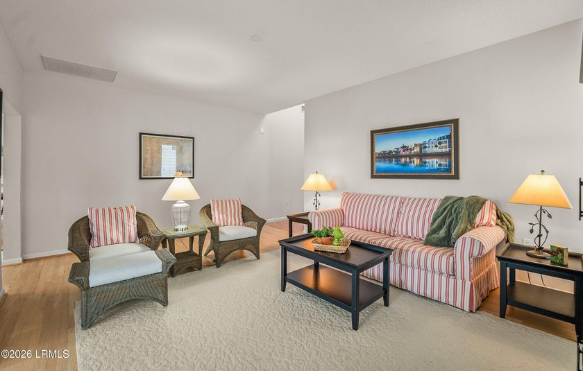 Tucked away in a private cul de sac on prestigious Dataw Island - photo 6