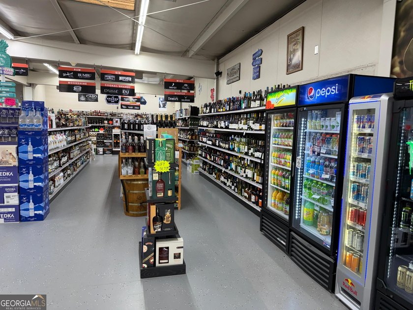 Profitable Liquor Store with Real Estate - Growth Trend! Strong - photo 8