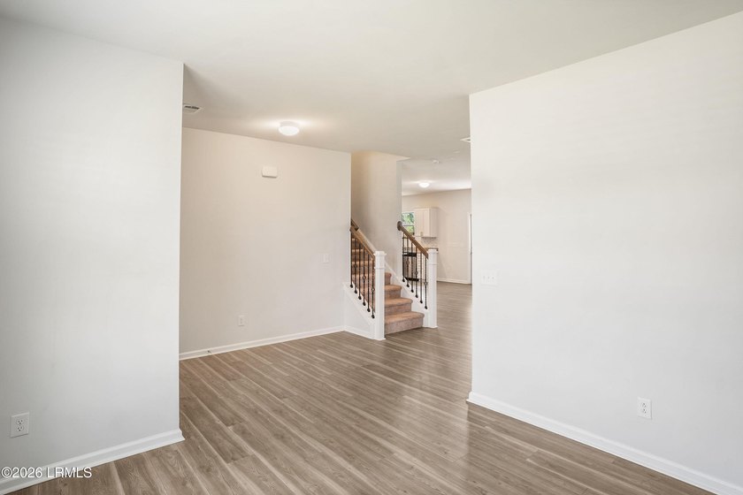 Welcome to 1 Toxaway Lane, where modern comfort meets Lowcountry - photo 6