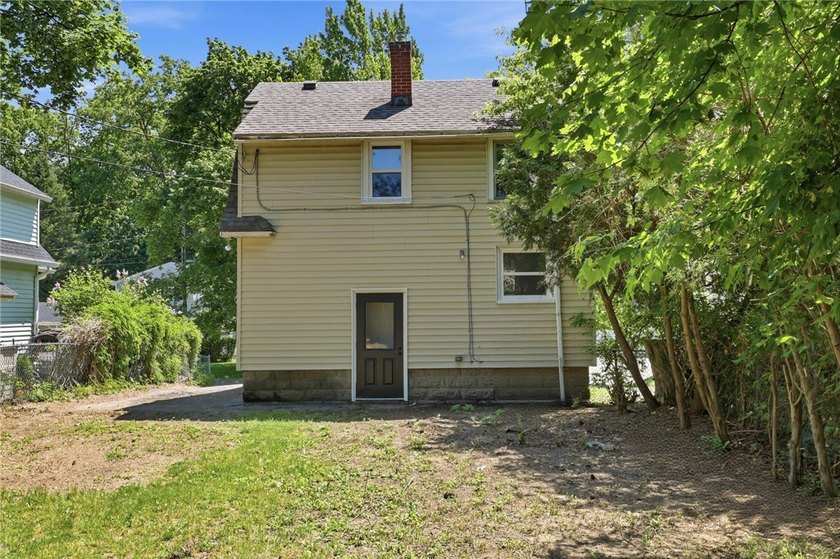 Welcome to 271 Sheppler Street, a charming Cape Cod filled with - photo 21