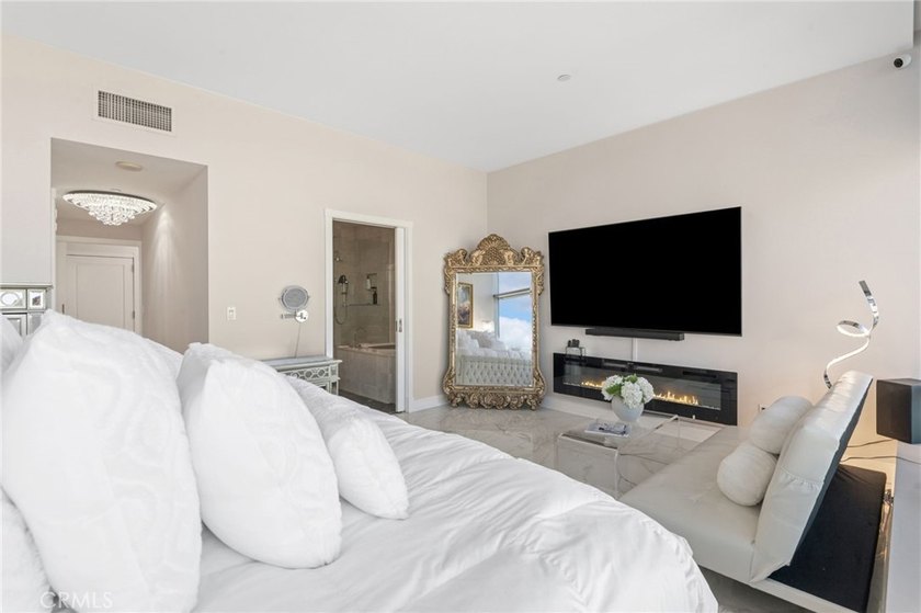 Experience elevated luxury living in this beautifully reimagined - photo 29