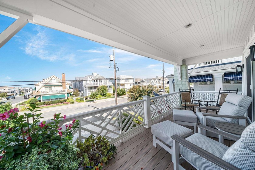 Stunning Beach Front Home with Unobstructed Ocean Views! This - photo 33