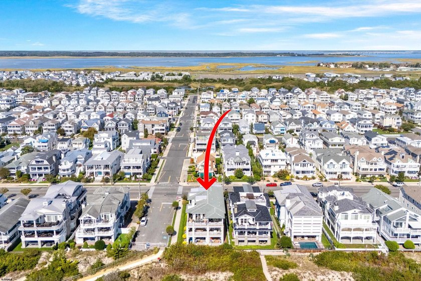 Stunning Beach Front Home with Unobstructed Ocean Views! This - photo 42