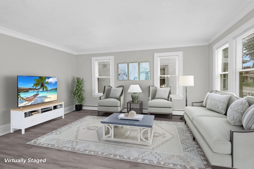 Beautiful large home located minutes away from Lake Phalen. This - photo 15