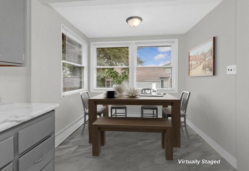 Beautiful large home located minutes away from Lake Phalen. This - photo 22