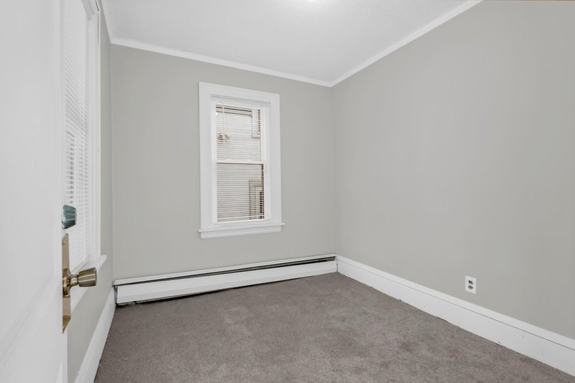 Beautiful large home located minutes away from Lake Phalen. This - photo 24