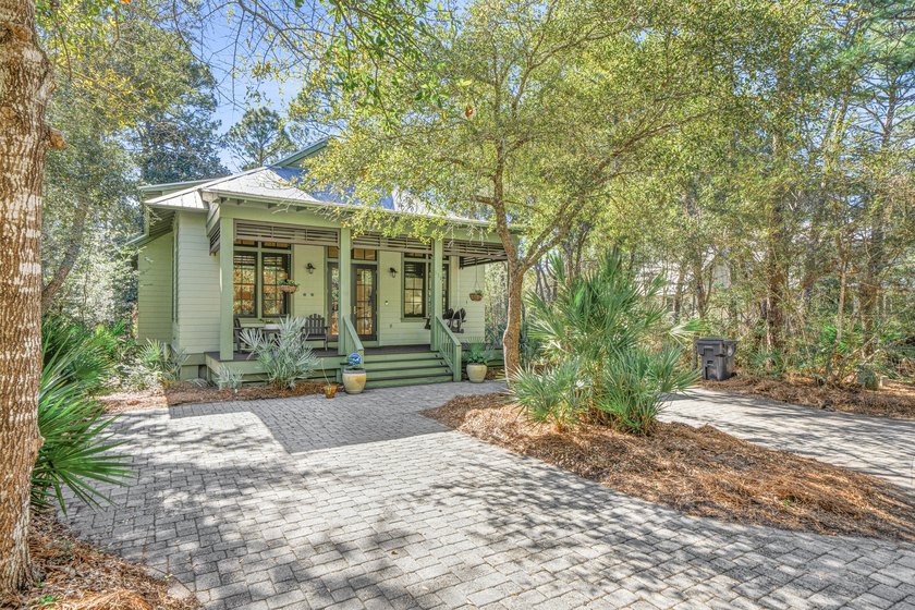 Tucked inside the gated and highly coveted Hammocks of Seagrove - photo 2