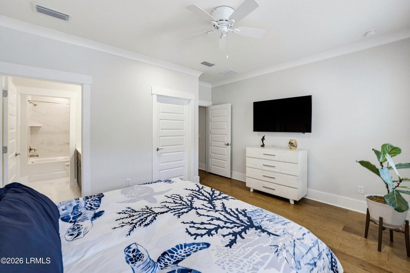 Welcome to 758 Sunfish Way, where luxury, comfort, and - photo 10