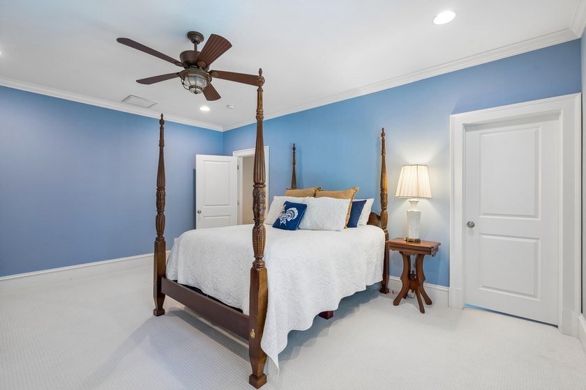 This is a rare opportunity to own the lovely brick two story - photo 41