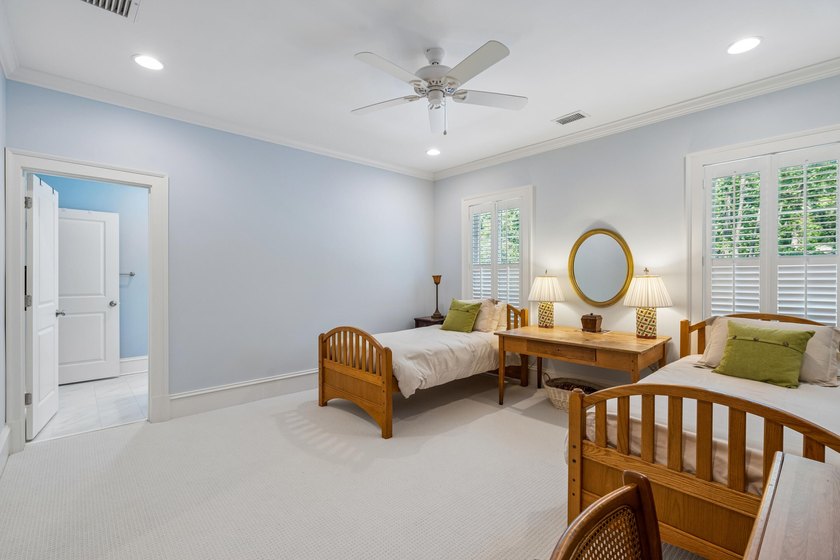 This is a rare opportunity to own the lovely brick two story - photo 44