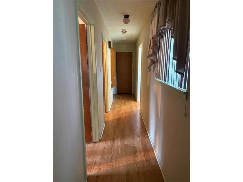 Investor Special - Endless Potential! Opportunity awaits at 4633 - photo 11