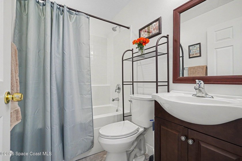 Built in 2018 and meticulously maintained home offers - photo 17