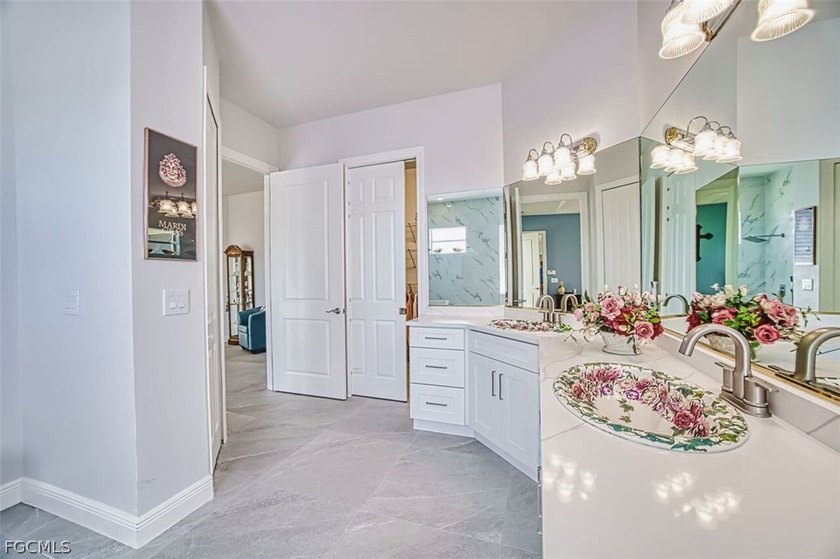 Welcome home! This stunning custom-built estate sits on 2 acres - photo 31