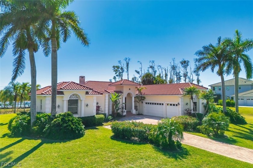 Welcome home! This stunning custom-built estate sits on 2 acres - photo 46
