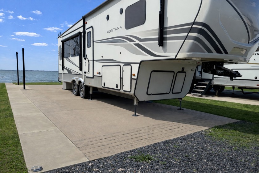 Waterfront RV Lot on Richland Chambers Lake - Open Water Views! - photo 6