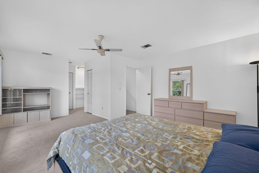 Welcome to this charming two-story townhouse located in - photo 25
