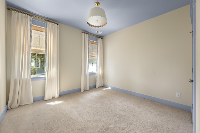 Welcome to 2409 Georgia Guard Drive, where timeless Lowcountry - photo 27