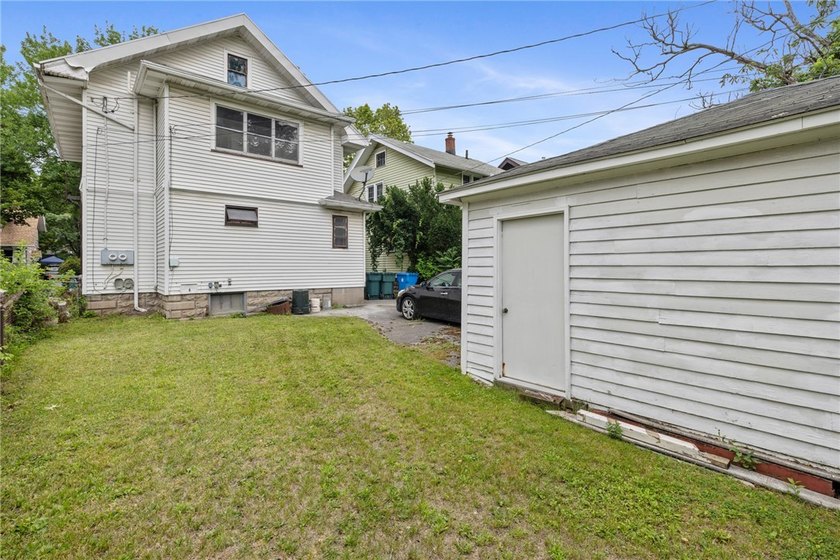 Opportunity knocks in Rochester's desirable 19th Ward! This - photo 7