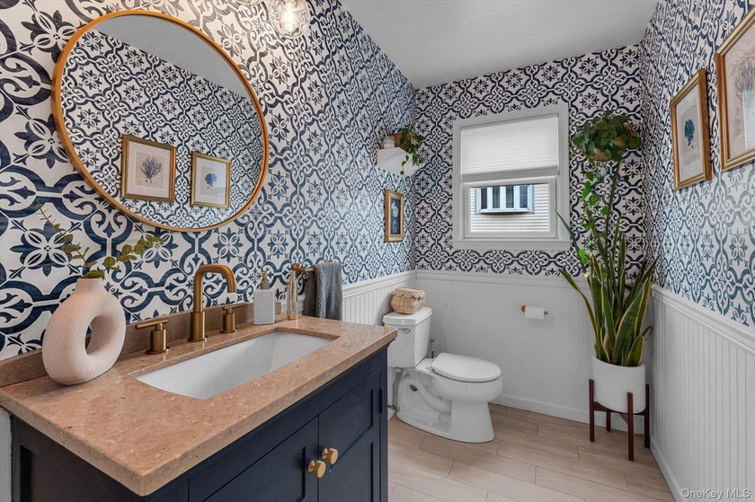 Welcome to 27 Radcliffe Rd, an immaculate and meticulously - photo 9