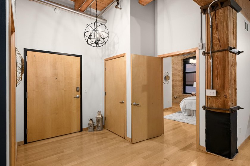The best of the Mill District is at your doorstep in this - photo 10