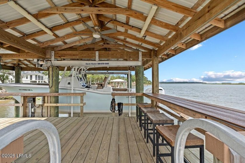 Experience Lowcountry deep water waterfront living at 14 Morgan - photo 5